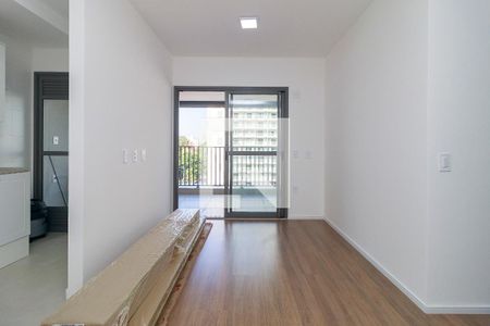 Sala de apartamento para alugar com 2 quartos, 67m² em Santo Amaro, São Paulo