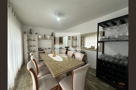 Sala de casa à venda com 3 quartos, 350m² em Jardim Timbauhy, Barueri