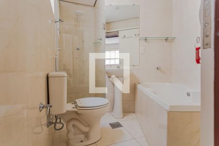 Banheiro da Suíte de apartamento para alugar com 3 quartos, 128m² em Santo Agostinho, Belo Horizonte