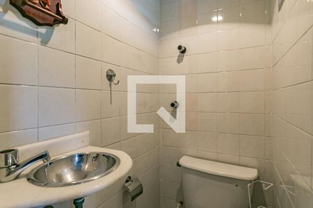 Banheiro da Suíte de apartamento para alugar com 3 quartos, 65m² em Vila Vermelha, São Paulo