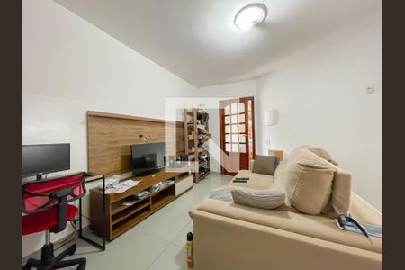 Sala (Casa 2) de casa à venda com 3 quartos, 215m² em Quitaúna, Osasco