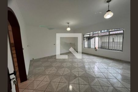 Casa à venda com 4 quartos, 400m² em Jardim Domitila, São Paulo