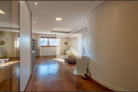 Quarto 3 de casa para alugar com 3 quartos, 500m² em São João, Porto Alegre