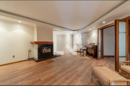 Sala de casa para alugar com 3 quartos, 500m² em São João, Porto Alegre