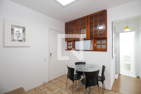 Sala de apartamento para alugar com 2 quartos, 40m² em Jardins, São Paulo