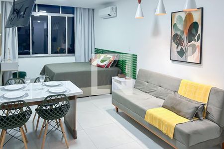 Studio de kitnet/studio para alugar com 1 quarto, 34m² em Centro, Rio de Janeiro