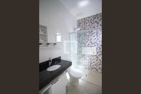 Banheiro da Suíte de casa de condomínio para alugar com 3 quartos, 157m² em Jardim Eucaliptos, Sorocaba