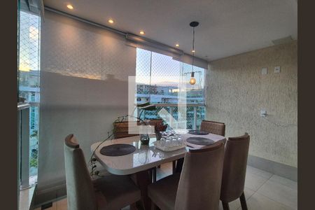 Apartamento para alugar com 4 quartos, 200m² em Recreio dos Bandeirantes, Rio de Janeiro