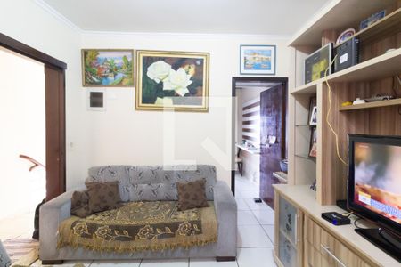 Sala de casa à venda com 3 quartos, 250m² em Vila Rosaria, São Paulo