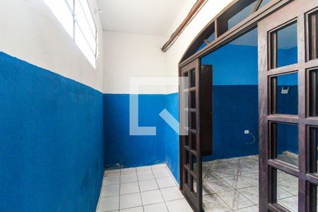 Quarto de casa para alugar com 1 quarto, 40m² em Conjunto Residencial José Bonifácio, São Paulo