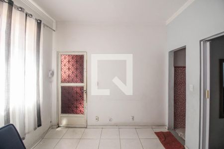 Sala de apartamento para alugar com 1 quarto, 48m² em Centro, Nilópolis