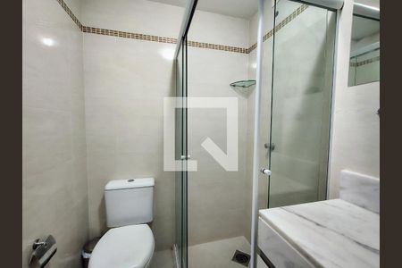 Banheiro da Suíte de apartamento para alugar com 2 quartos, 85m² em Ingleses Norte, Florianópolis