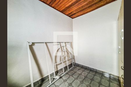 Quarto 2 de casa para alugar com 2 quartos, 70m² em Jardim Utinga, Santo André