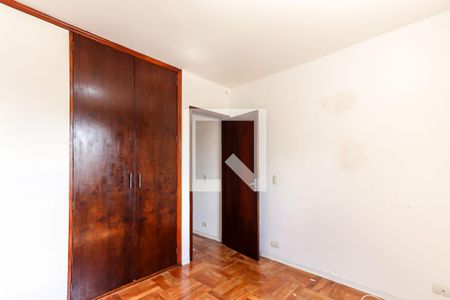 Quarto 1 de casa para alugar com 4 quartos, 124m² em Jardim Ester, São Paulo
