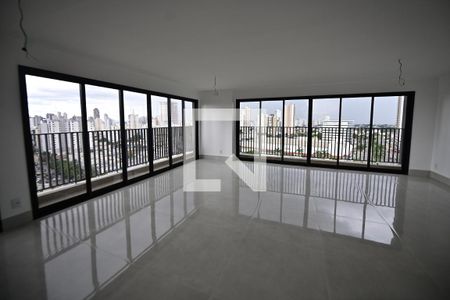 Apartamento para alugar com 3 quartos, 150m² em Serrinha, Goiânia