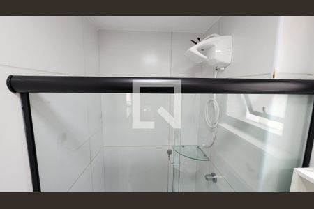 Banheiro de kitnet/studio para alugar com 1 quarto, 29m² em Barra, Salvador