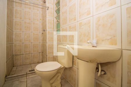 Banheiro de apartamento para alugar com 1 quarto, 40m² em Partenon, Porto Alegre