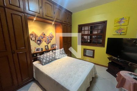 Casa à venda com 5 quartos, 378m² em Jardim Guanabara, Rio de Janeiro