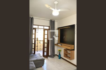 Sala de casa para alugar com 2 quartos, 114m² em Itapuã, Salvador