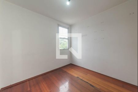 Quarto 1 de apartamento para alugar com 2 quartos, 62m² em Jardim Santa Josefina, São Paulo