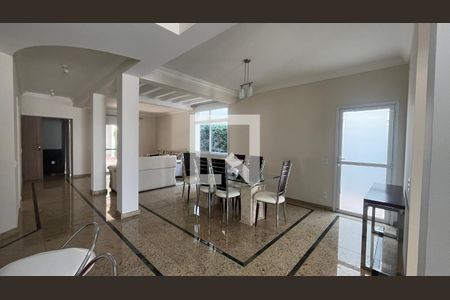 Casa de Condomínio à venda com 6 quartos, 382m² em Jardim Chapadão, Campinas