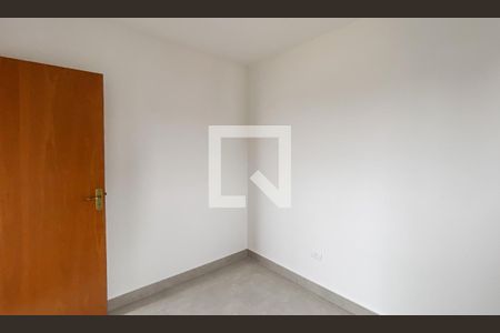 Quarto 2 de apartamento para alugar com 2 quartos, 40m² em Vila Costa Melo, São Paulo
