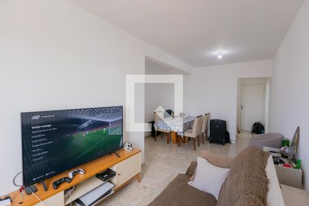 Sala de estar de apartamento para alugar com 3 quartos, 70m² em Vila Sao Paulo, São Paulo