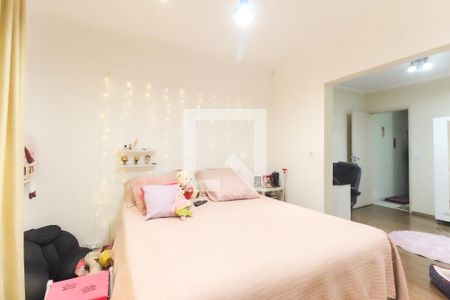 Quarto 1 de casa de condomínio à venda com 2 quartos, 125m² em Vila Carmosina, São Paulo