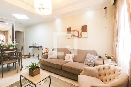 Sala de casa de condomínio à venda com 2 quartos, 125m² em Vila Carmosina, São Paulo