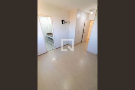 SUITE 1 de apartamento à venda com 3 quartos, 135m² em Vila Brandina, Campinas