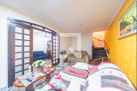 Sala de TV de casa à venda com 3 quartos, 191m² em Vila Marina, Santo André