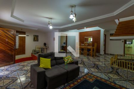 Sala de casa para alugar com 3 quartos, 340m² em Gramado, Cotia