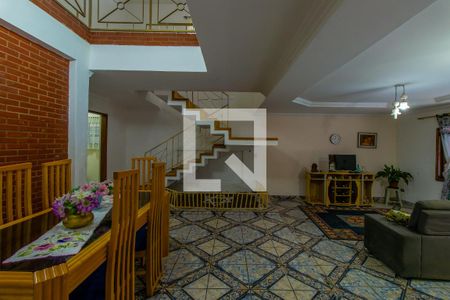 Sala de casa para alugar com 3 quartos, 340m² em Gramado, Cotia