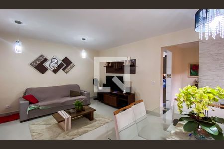 Sala de casa à venda com 3 quartos, 250m² em Vila Rica, São Paulo