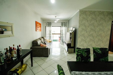 Sala de apartamento para alugar com 2 quartos, 96m² em Vila Tupi, Praia Grande