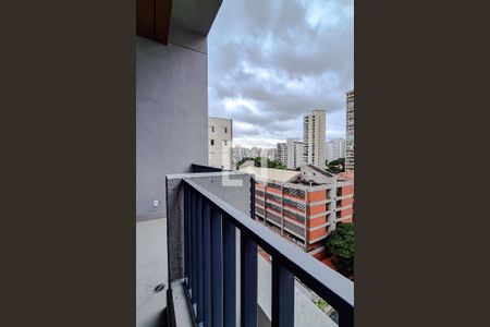 Varanda de kitnet/studio à venda com 1 quarto, 43m² em Perdizes, São Paulo