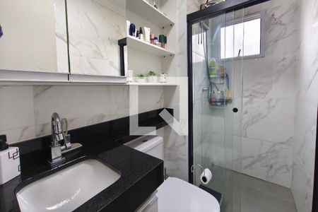 Banheiro de apartamento à venda com 2 quartos, 43m² em Jardim São José, Campinas