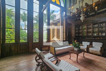 Sala de casa de condomínio para alugar com 4 quartos, 400m² em Vila Santo Antônio, Guarujá
