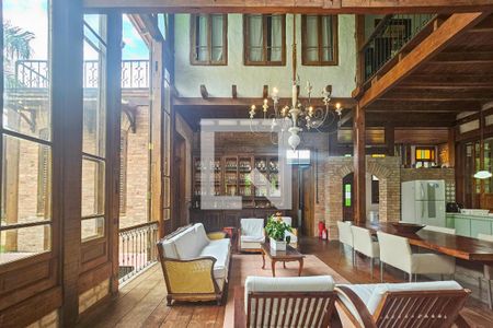 Sala de casa de condomínio para alugar com 4 quartos, 400m² em Vila Santo Antônio, Guarujá