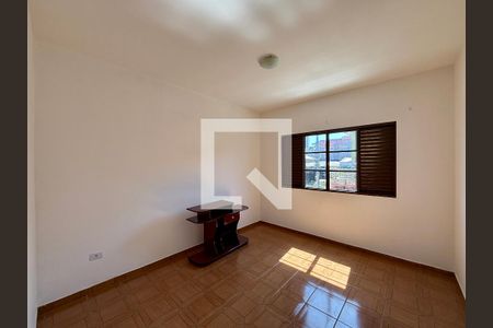 Suíte de casa para alugar com 3 quartos, 250m² em Jardim Iracema, São Paulo