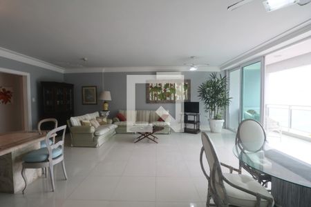 Sala de apartamento para alugar com 3 quartos, 220m² em Morro do Maluf, Guarujá