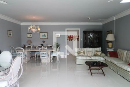 Sala de apartamento para alugar com 3 quartos, 220m² em Morro do Maluf, Guarujá