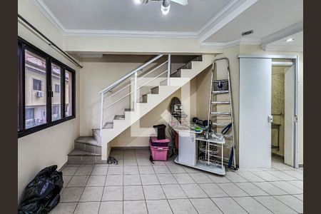 Sala de apartamento para alugar com 2 quartos, 86m² em Centro, Jacareí