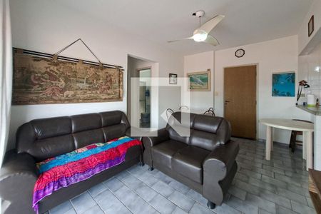 Sala de apartamento para alugar com 2 quartos, 70m² em Jardim Imperador, Praia Grande