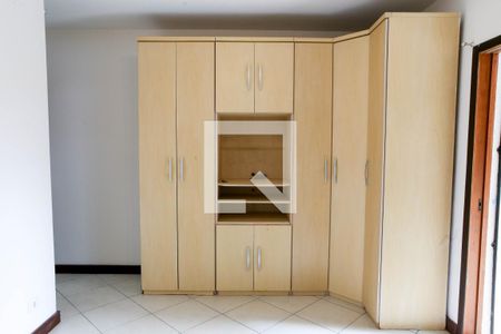 Quarto 1 de casa para alugar com 4 quartos, 140m² em Jardim Trussardi, São Paulo