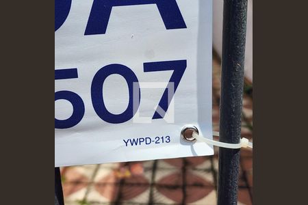 Placa de casa para alugar com 1 quarto, 60m² em Vila Leonor, São Paulo