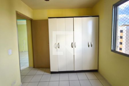 Quarto 2 de apartamento para alugar com 2 quartos, 52m² em Jardim Itatiaia, Campinas