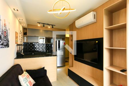 Sala de apartamento para alugar com 2 quartos, 40m² em Cidade Jardim, São Paulo