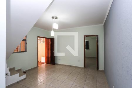 Sala de casa para alugar com 4 quartos, 295m² em Vila Liviero, São Paulo