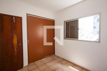 Quarto 1 de apartamento para alugar com 3 quartos, 100m² em Tabajaras, Uberlândia
